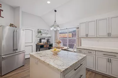 8317 Trail Lake Drive, Rowlett, TX 75088 - Photo 7