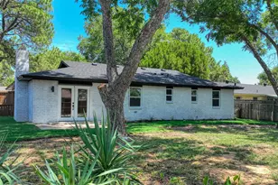 729 Oakwood Ave, Hurst, TX 76053 - Photo 33