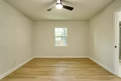 729 Oakwood Avenue, Hurst, TX 76053 - Photo 27