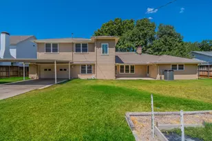 7616 Woodstone Ln, Dallas, TX 75248 - Photo 25