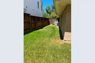 7616 Woodstone Lane, Dallas, TX 75248 - Photo 35