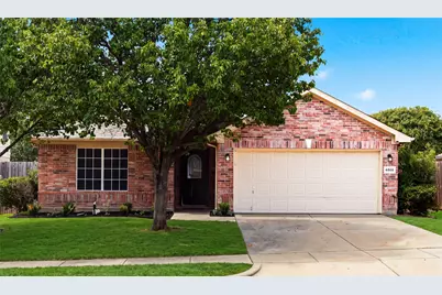 6805 Red Rock Trail, Watauga, TX 76137 - Photo 3