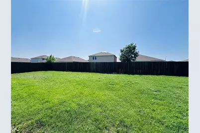 13341 Pine Dunes Drive, Fort Worth, TX 76052 - Photo 13