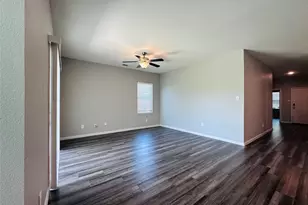 13341 Pine Dunes Dr, Fort Worth, TX 76052 - Photo 9