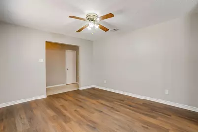 6528 Winifred Drive, Fort Worth, TX 76133 - Photo 5