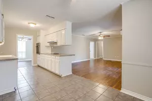 6528 Winifred Dr, Fort Worth, TX 76133 - Photo 11
