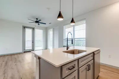 5215 Capitol Avenue #307, Dallas, TX 75206 - Photo 5
