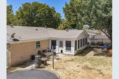 100 NW Jill Ann Drive, Burleson, TX 76028 - Photo 29