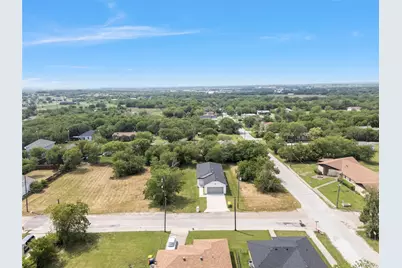 402 Peabody Street, Hillsboro, TX 76645 - Photo 17