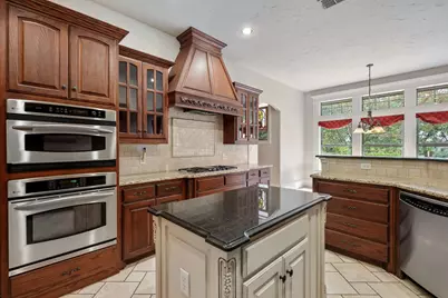 3905 Andrew Avenue, Denton, TX 76210 - Photo 3