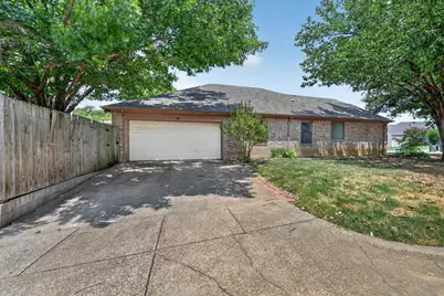 7001 Bentley Avenue, Fort Worth, TX 76137 - Photo 27