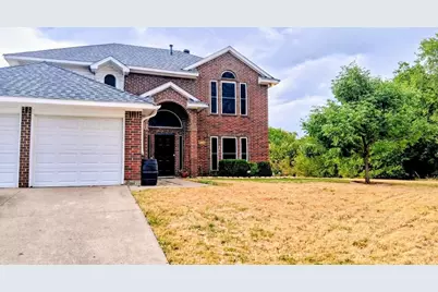 4503 Queenswood Drive, Grand Prairie, TX 75052 - Photo 1