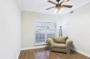 4503 Queenswood Dr, Grand Prairie, TX 75052 - Photo 11
