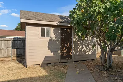 2200 Etain Road, Irving, TX 75060 - Photo 17