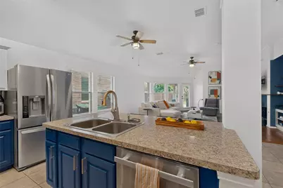 905 Lake Grove Drive, Little Elm, TX 75068 - Photo 15