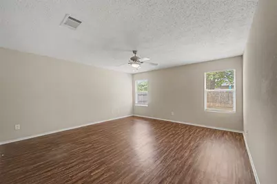 5225 Newcastle Lane, Fort Worth, TX 76135 - Photo 19
