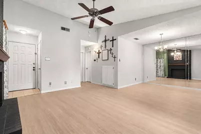 1201 Calico Lane #2024, Arlington, TX 76011 - Photo 7