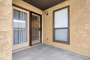 1201 Calico Ln, Arlington, TX 76011 - Photo 21