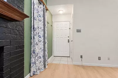 1201 Calico Lane #2024, Arlington, TX 76011 - Photo 5