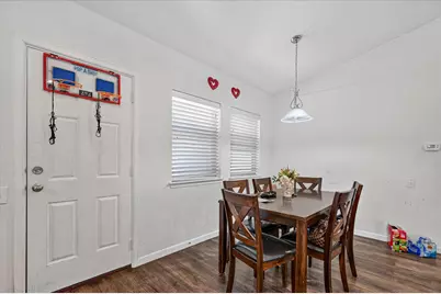 3825 Eugene Court N, Irving, TX 75062 - Photo 5