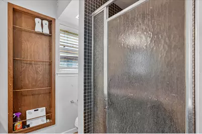 3825 Eugene Court N, Irving, TX 75062 - Photo 23