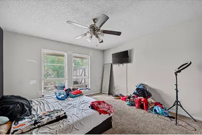 3825 Eugene Court N, Irving, TX 75062 - Photo 19