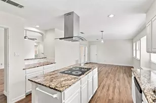 2126 Greenstone Trail, Carrollton, TX 75010 - Photo 11