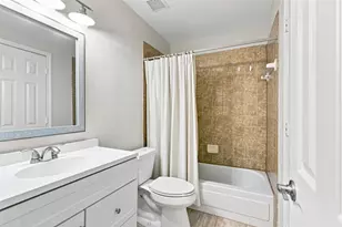 2126 Greenstone Trail, Carrollton, TX 75010 - Photo 25
