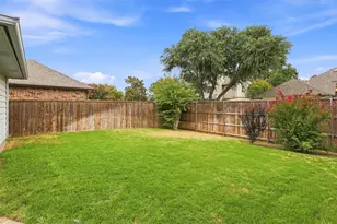 2126 Greenstone Trail, Carrollton, TX 75010 - Photo 29