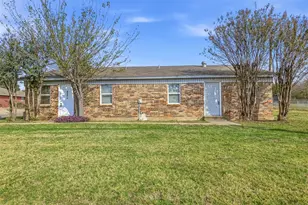 217 Joyce St, Weatherford, TX 76085 - Photo 1