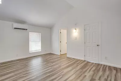6940 Hatch Road, Fort Worth, TX 76135 - Photo 35