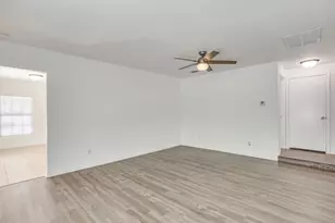 6940 Hatch Rd, Fort Worth, TX 76135 - Photo 19