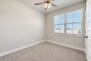 760 W Bedford Euless Rd, Hurst, TX 76053 - Photo 15