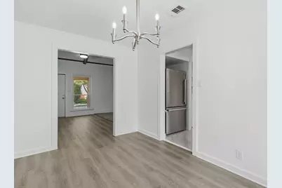913 Tamara Lane, Grand Prairie, TX 75051 - Photo 11