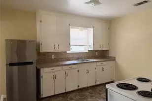 2622 Portwood Ct, Haltom City, TX 76117 - Photo 3