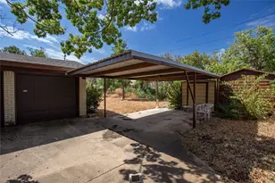 736 N 57th St, Waco, TX 76710 - Photo 13
