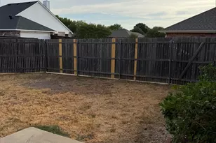 121 Hunters Tr, Red Oak, TX 75154 - Photo 23