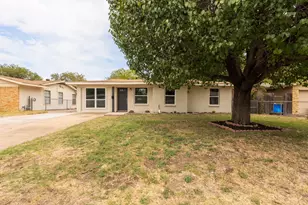 5517 Cottey St, Fort Worth, TX 76119 - Photo 1