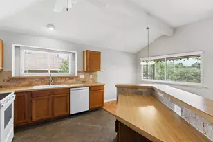 6417 Shasta Trail, Fort Worth, TX 76133 - Photo 13