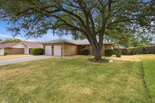 6417 Shasta Trail, Fort Worth, TX 76133 - Photo 3