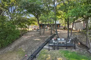 36 Falls Creek Cir, Gainesville, TX 76240 - Photo 5