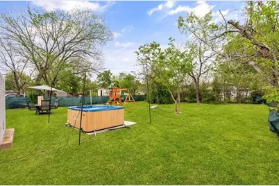 1110 Park Street, Arlington, TX 76011 - Photo 27