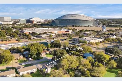 1110 Park Street, Arlington, TX 76011 - Photo 11