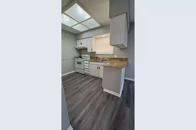 7208 Larchway Drive, Dallas, TX 75232 - Photo 13