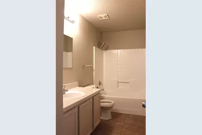 2001 San Antonio Street, Grand Prairie, TX 75051 - Photo 11