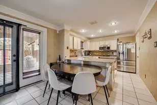 7602 Stanhope Ln, Arlington, TX 76001 - Photo 11