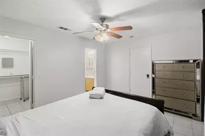 7132 Lanyon Drive, Dallas, TX 75227 - Photo 11