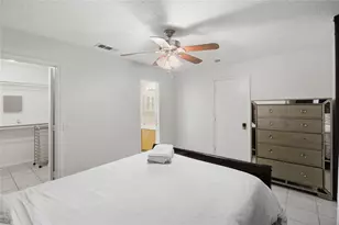 7132 Lanyon Dr, Dallas, TX 75227 - Photo 11