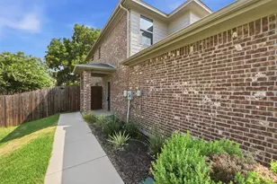 809 Jameson St, Weatherford, TX 76086 - Photo 1
