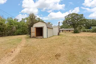 3016 E Renfro St, Burleson, TX 76028 - Photo 29